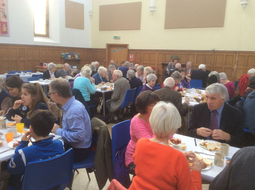 Main Hall: Congregational lunch
